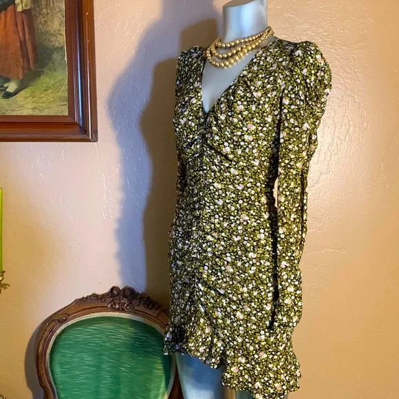 Astr | Dresses | Nwt Astr The Label Ruched Long Sleeve Mini Dress Sz Xs |  Poshmark